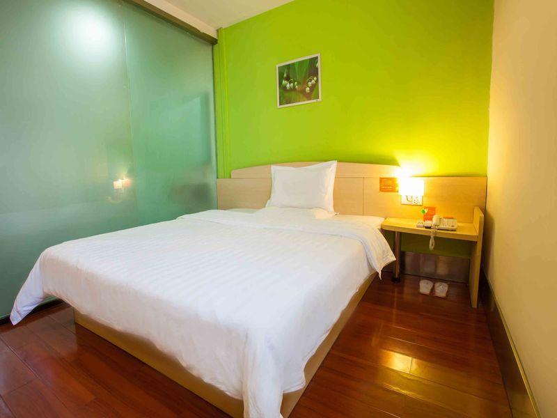 7 Days Inn Wuhan Esterno foto